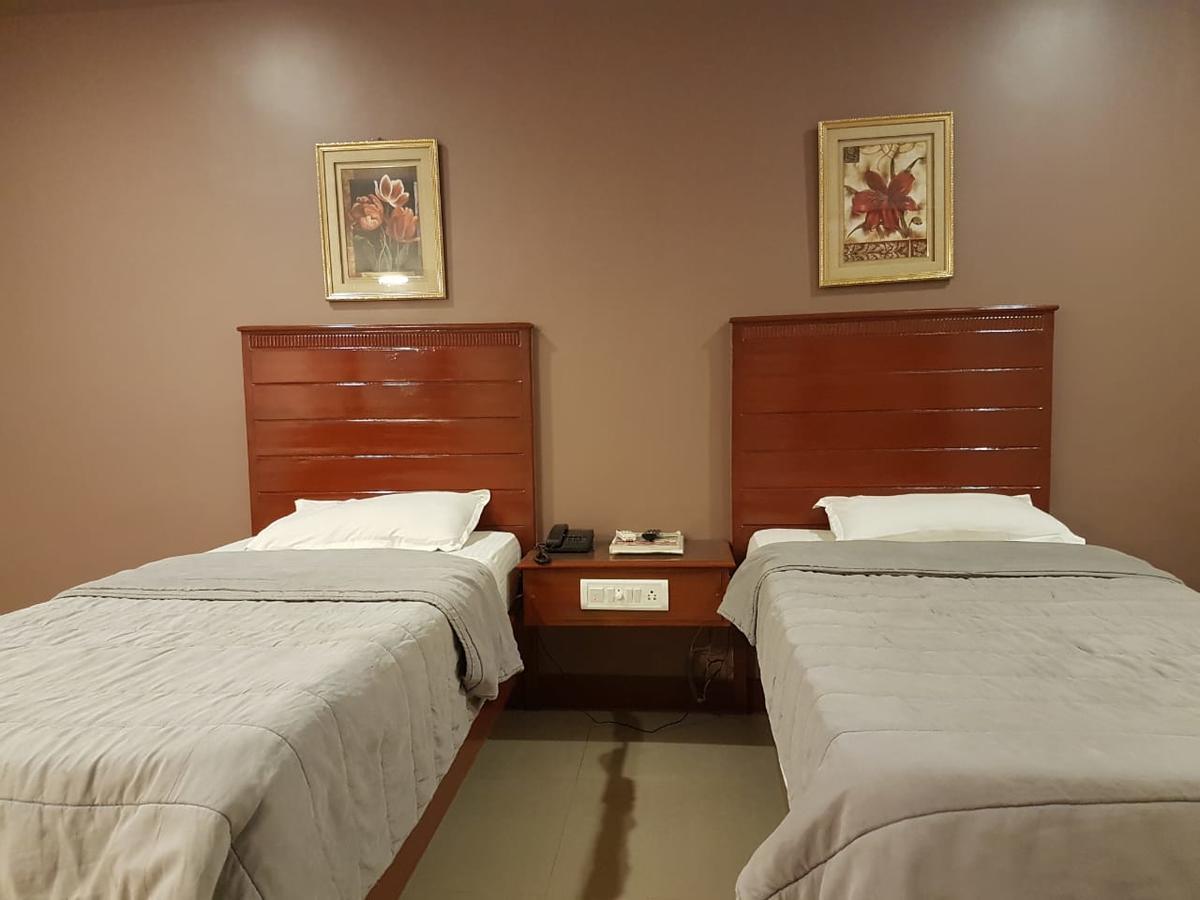 Hotel Subhalakshmi Palace 카라이쿠디 외부 사진